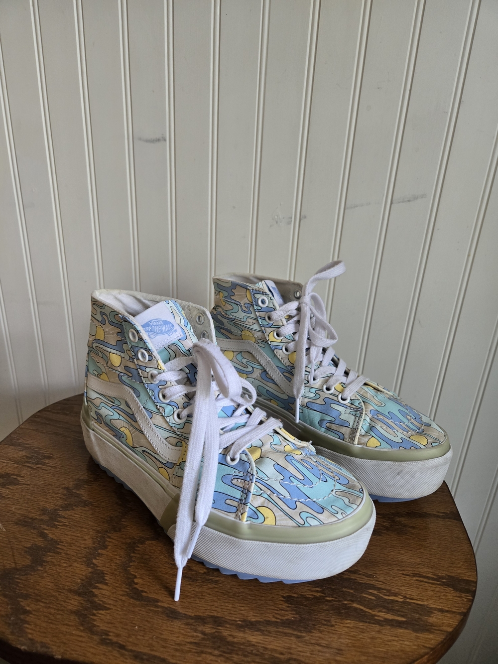 Vans High-Top Platform Sneakers in Pastel Blue & Yellow - Picture 2 of 12